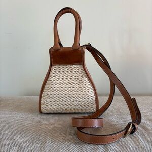 Olmos & Flores Cantarito Natural Woven Crossbody Bag